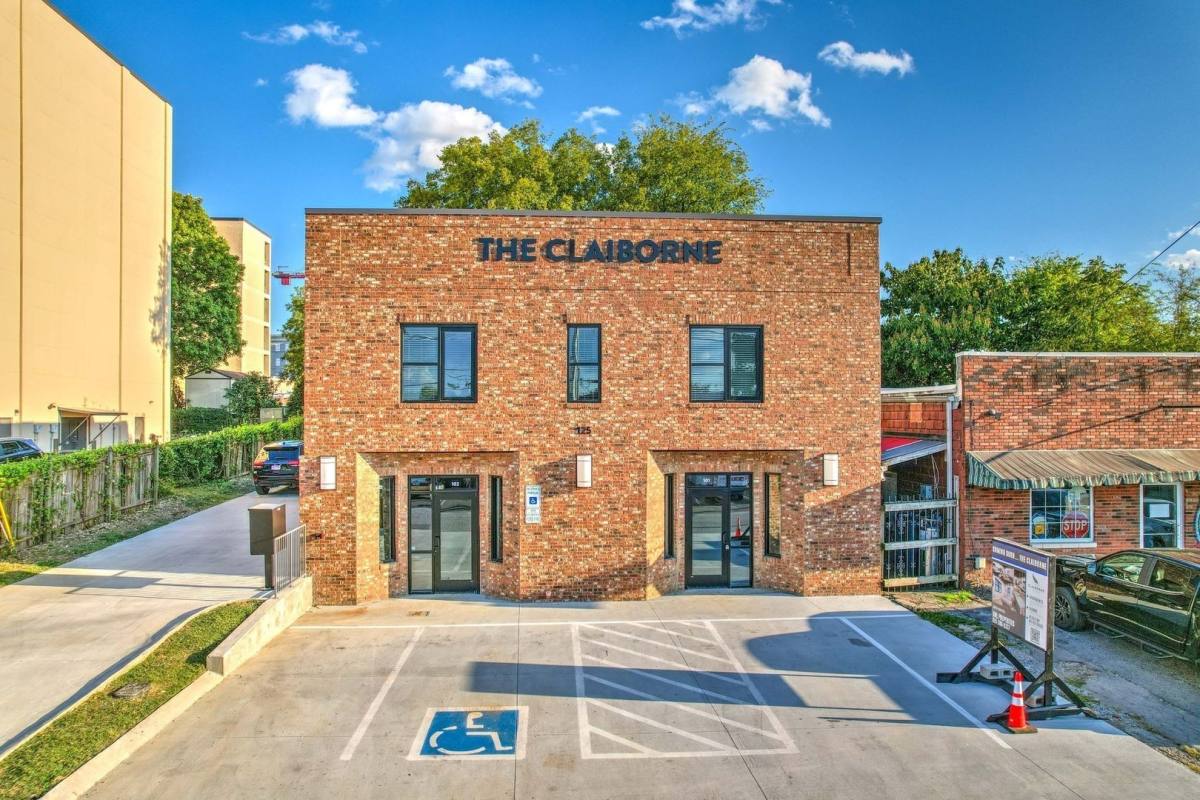 Apartment for rent at 125 E Prince St, Gallatin, TN 37066