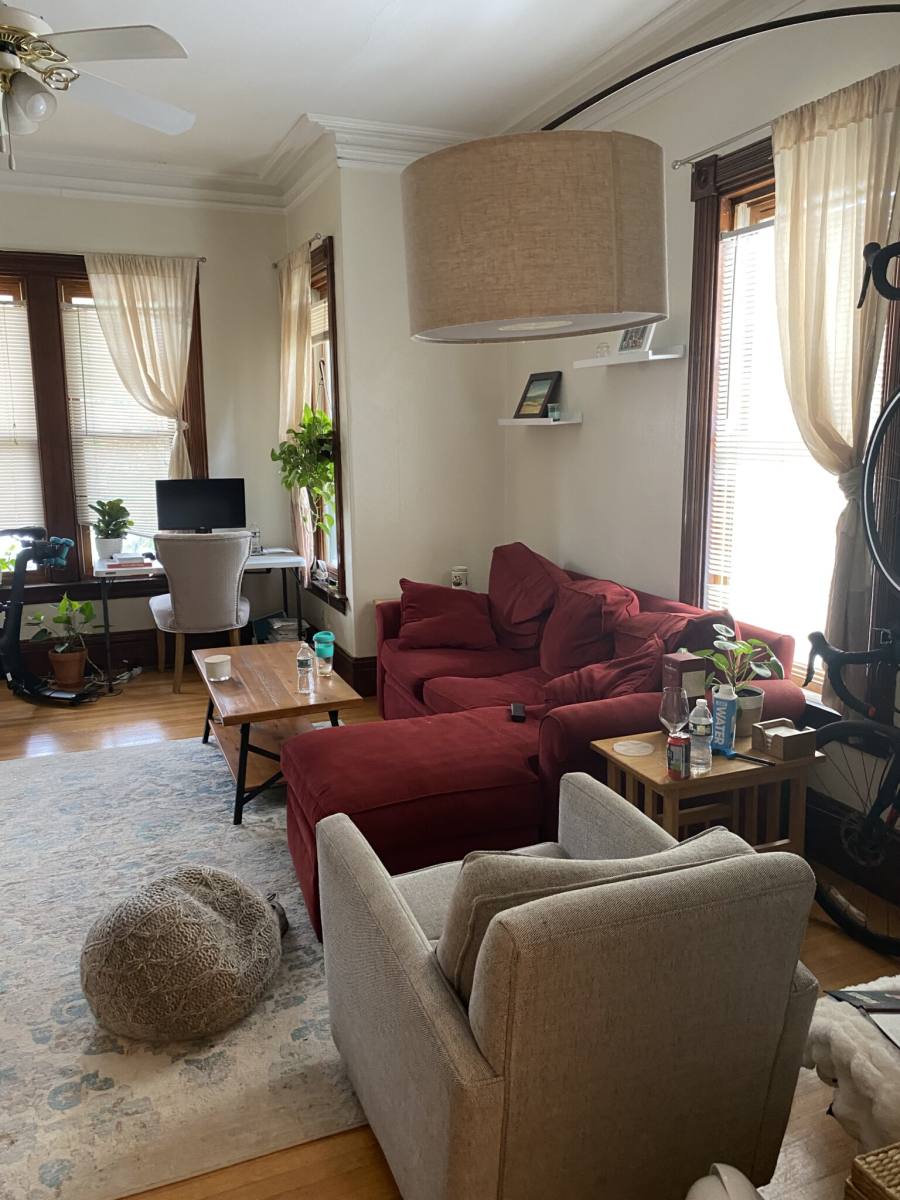 Apartment for rent at 227 Walnut St #1L, Newtonville, MA 02460