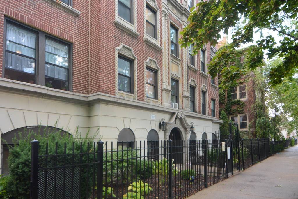 Apartment for rent at 1740 Humboldt Blvd #P103, Chicago, IL 60647