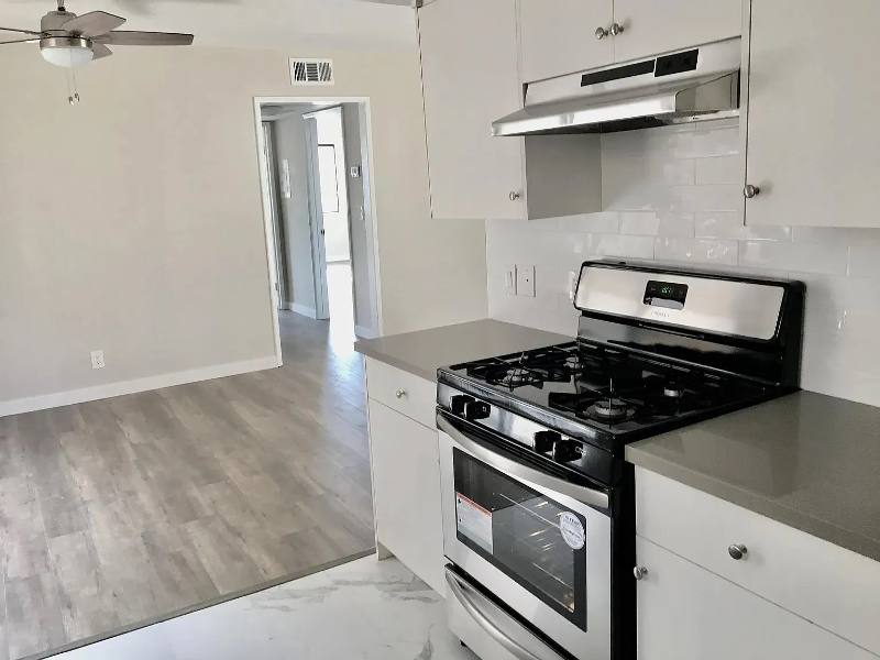 Apartment for rent at 507 E Cedar Ave #208, Burbank, CA 91501