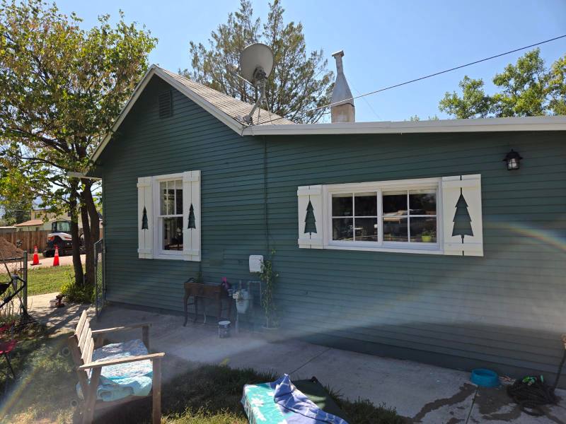 House for rent at 831 Oak Ave, Canon City, CO 81212