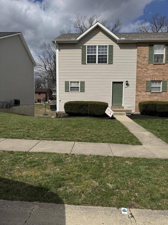 Townhouse for rent at 443 Sycamore Dr, Fairborn, OH 45324