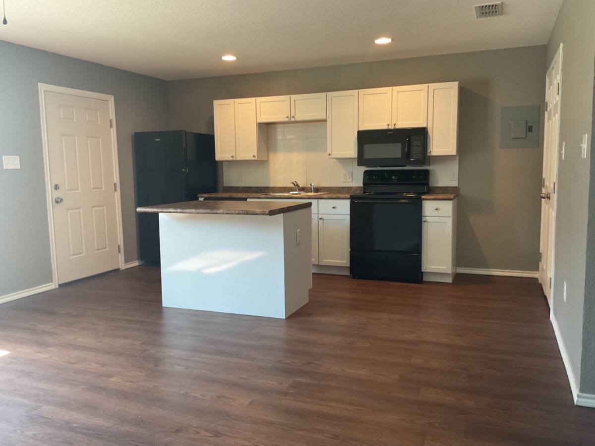 Apartment for rent at 1736 Jennings St, Texarkana, TX 75501