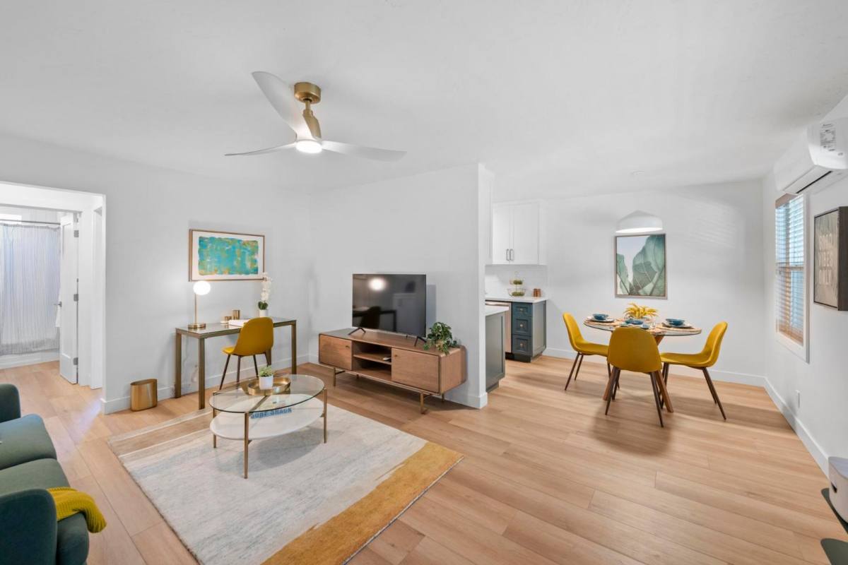 Apartment for rent at 3499 Sawtelle Blvd #10, Los Angeles, CA 90066