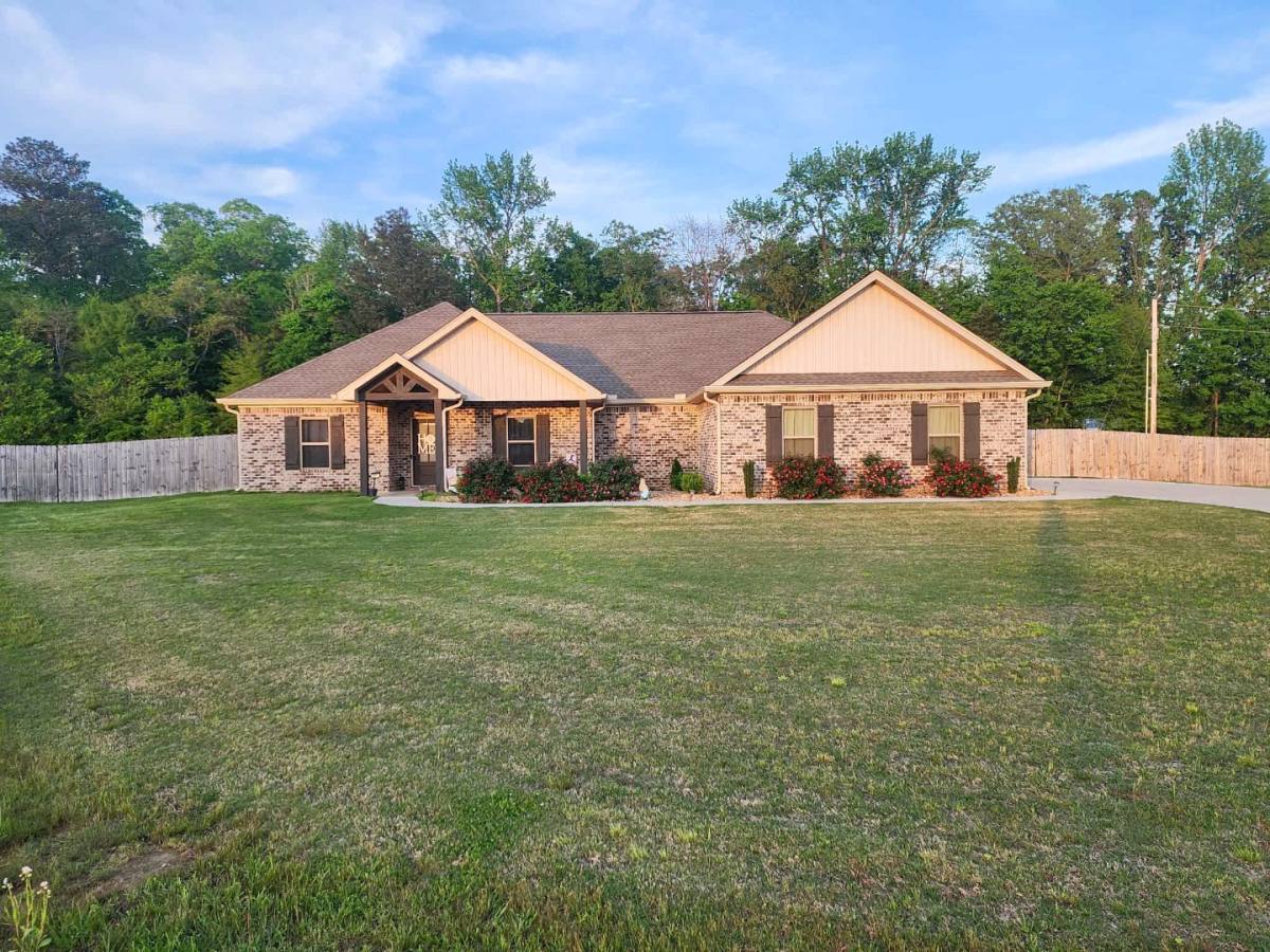 House for rent at 211 Dwelling Place, Caledonia, MS 39740