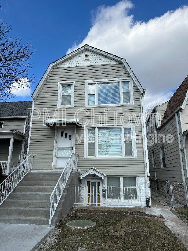 House for rent at 5202 W Ainslie St, Chicago, IL 60630