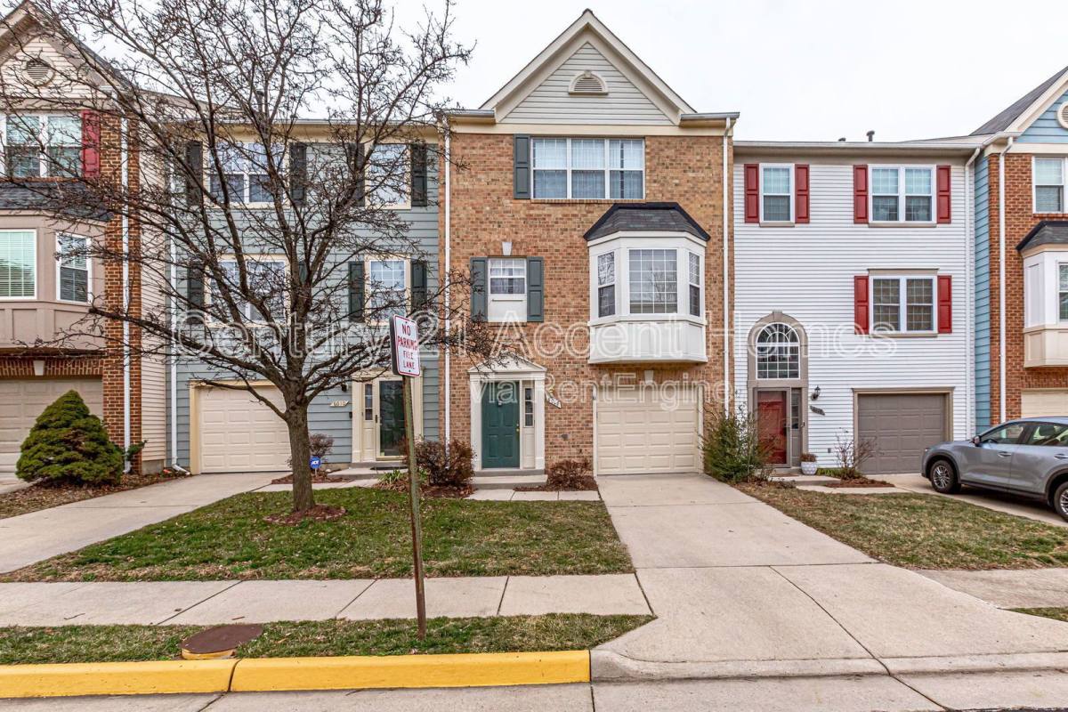 House for rent at 6008 Keble Dr, Alexandria, VA 22315
