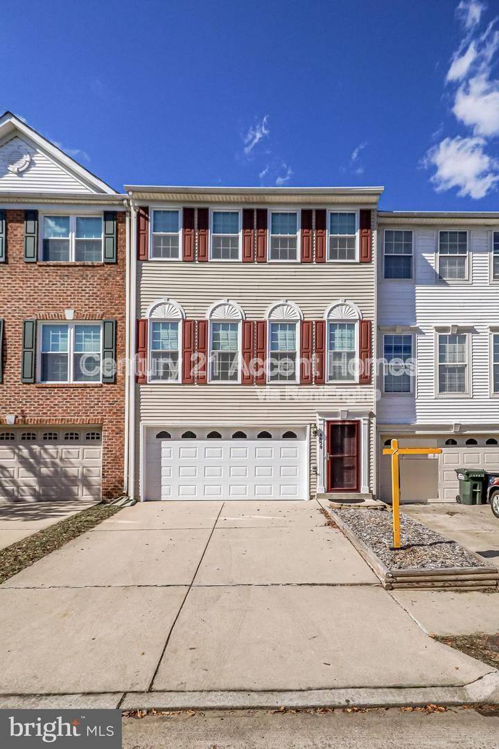 Townhouse for rent at 6650 Patent Parish Lane, Alexandria, VA 22315