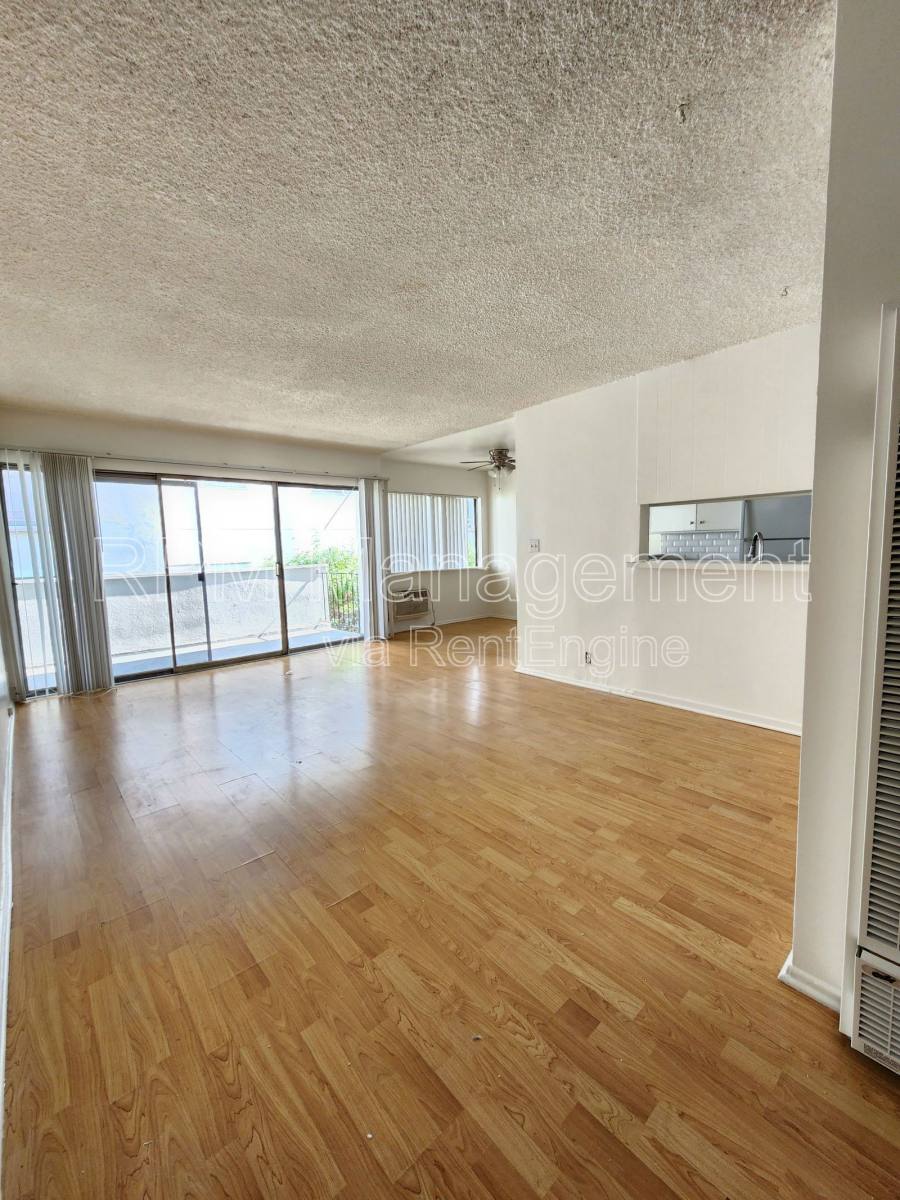 Apartment for rent at 1538 N Detroit St #8, Los Angeles, CA 90046