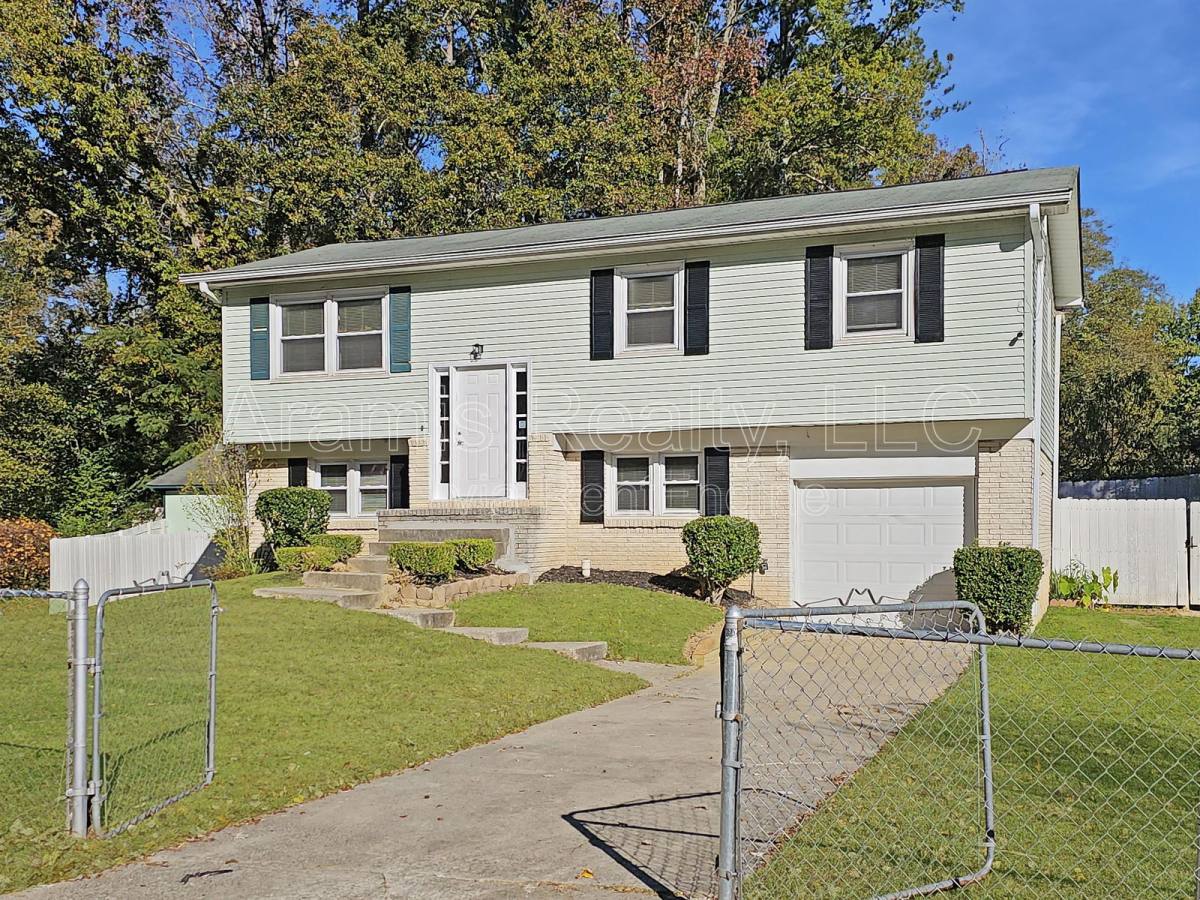 House for rent at 1620 Cardinal Rd, Jonesboro, GA 30238