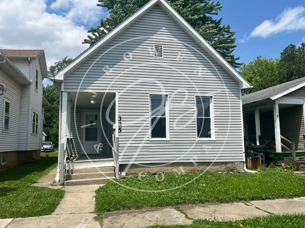 House for rent at 325 E Streicher St, Toledo, OH 43608