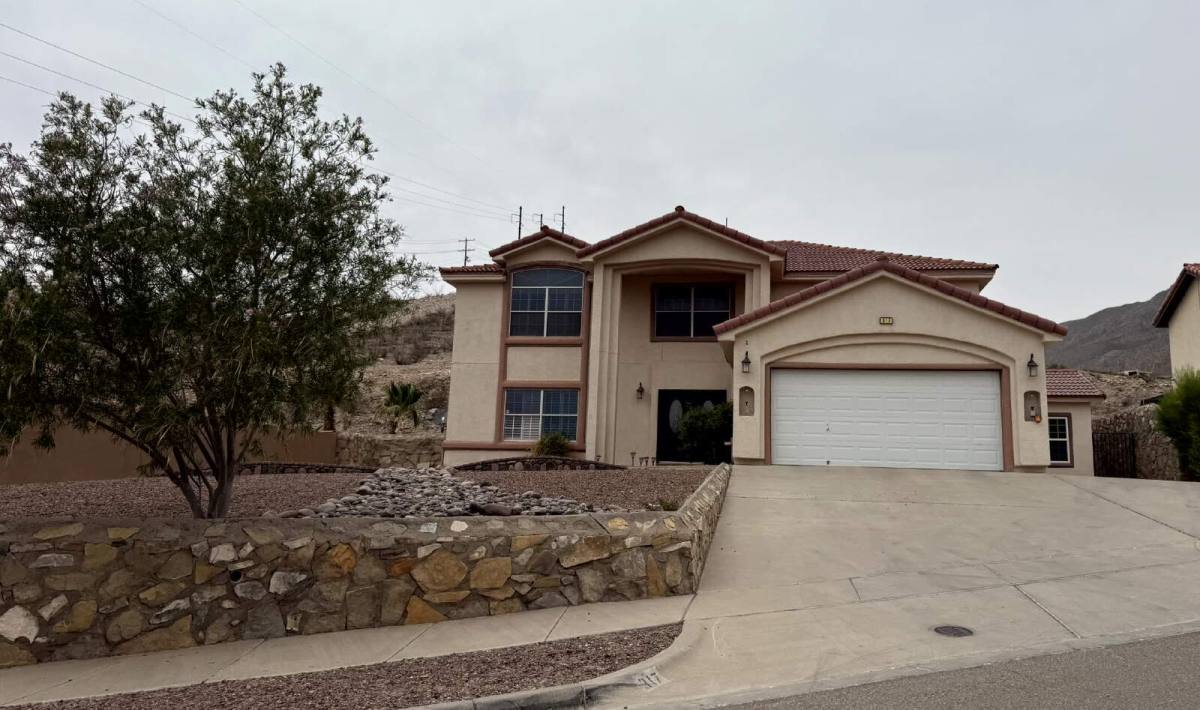 House for rent at 317 Zenith Dr, El Paso, TX 79912