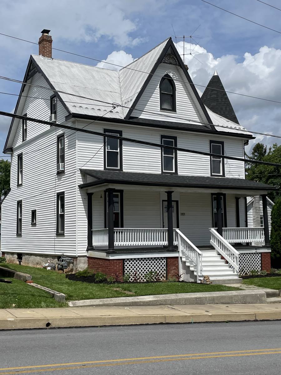 117 W Main St, New Freedom, PA 17349