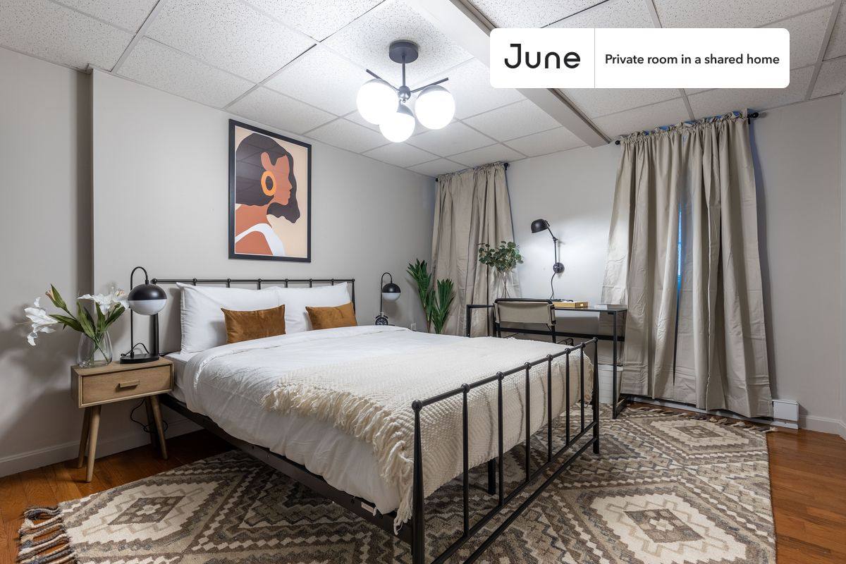Apartment for rent at 286 Bowen St, South Boston, MA 02127
