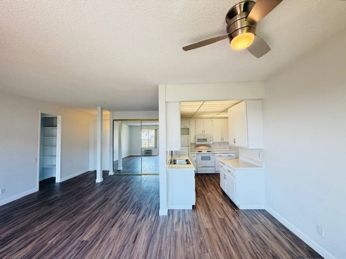 Apartment for rent at 2300 Front St, San Diego, CA 92101