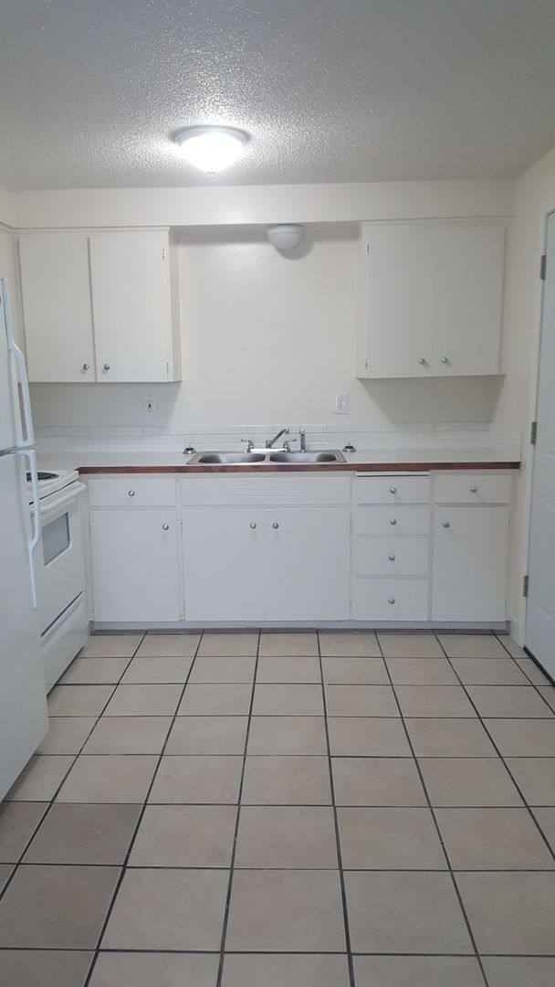 Apartment for rent at 503 E Reserve St, Vancouver, WA 98661