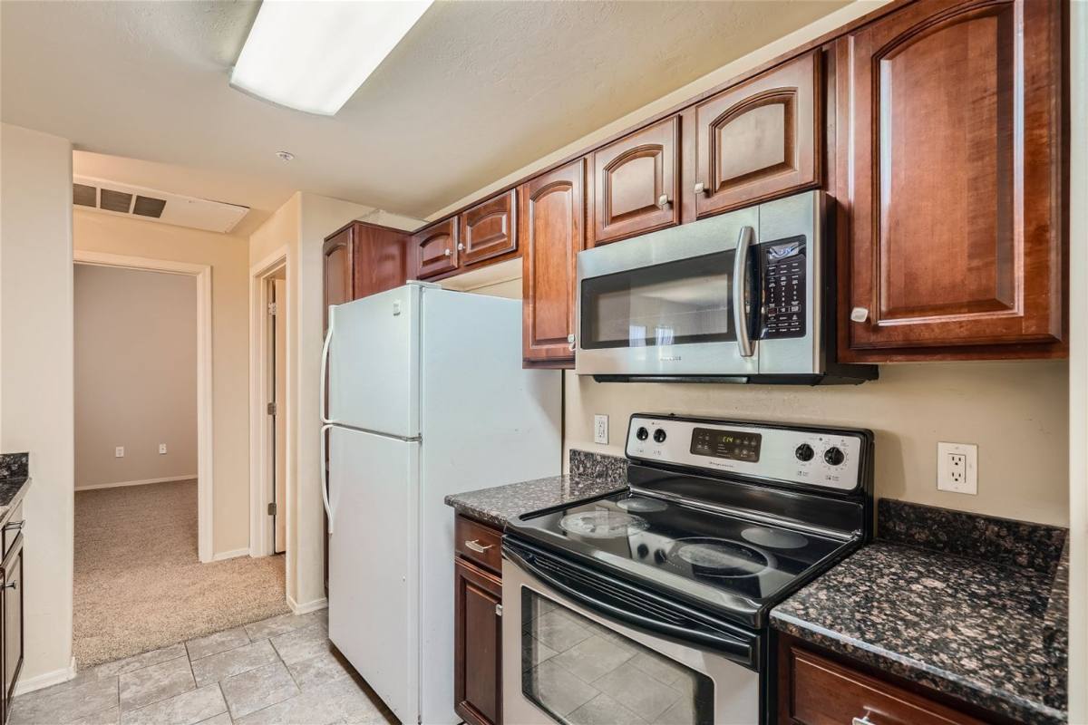 Condo for rent at 2550 E River Rd, Tucson, AZ 85718