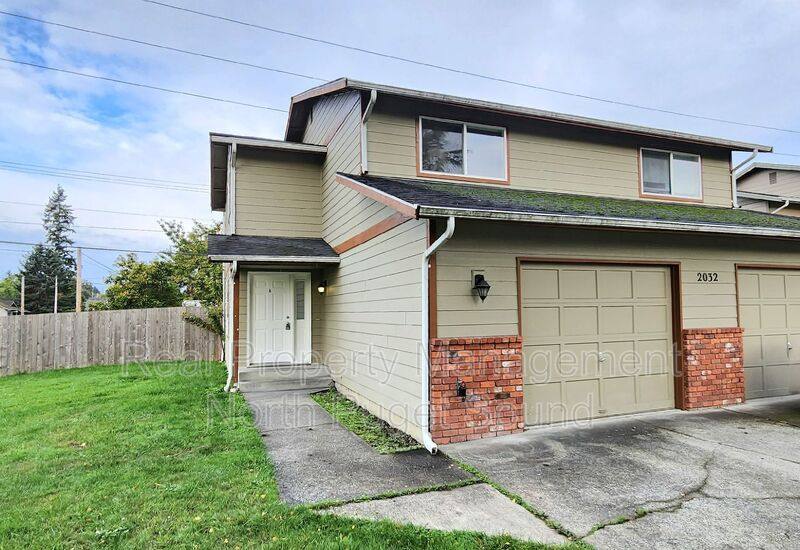 2032 Chestnut St #A, Everett, WA 98201
