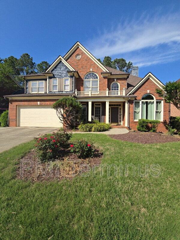 House for rent at 3307 Fieldwood Dr SE, Smyrna, GA 30080