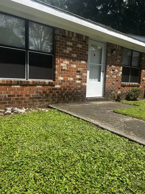 Apartment for rent at 1401 Lois Lane #A, Norfolk, VA 23513