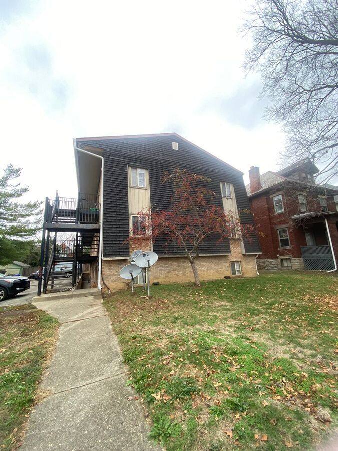 Apartment for rent at 374 E 13th Ave, Columbus, OH 43201