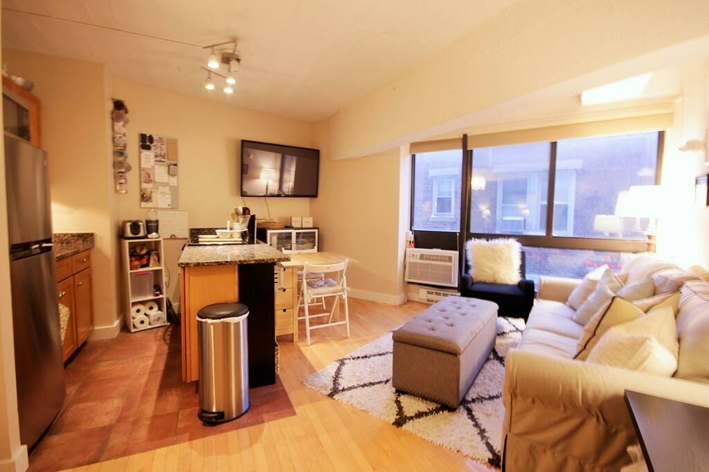 Apartment for rent at 12 Stoneholm St #419, Boston, MA 02115