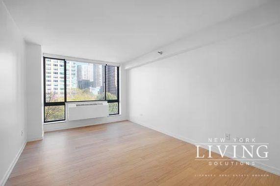 Apartment for rent at 75 W End Ave #P3M, New York, NY 10023