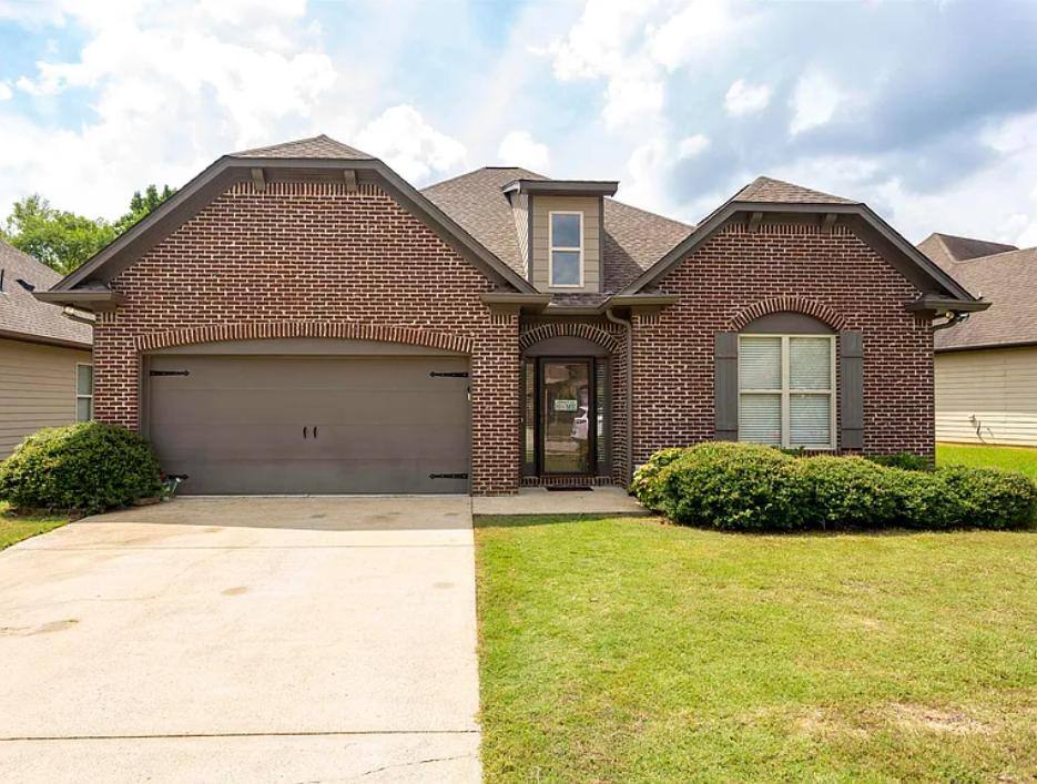 House for rent at 2084 Shamrock Lane #2084S, Moody, AL 35004