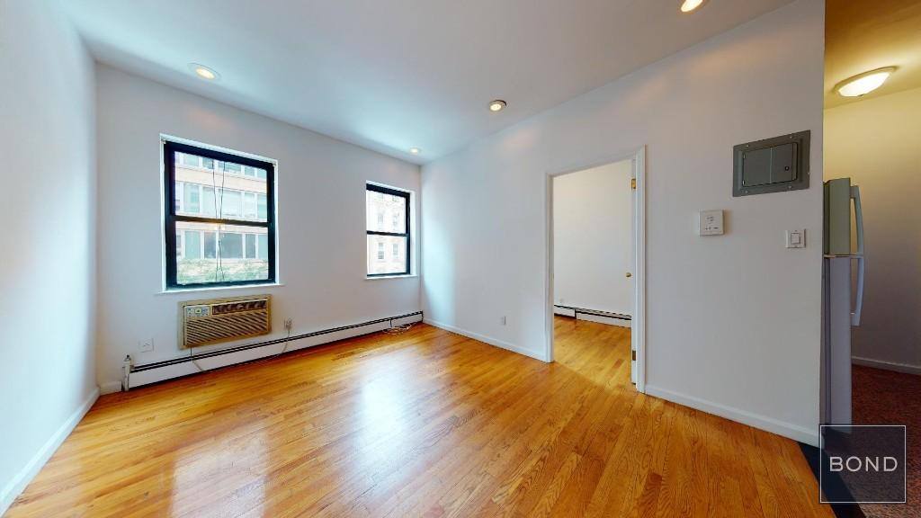 Apartment for rent at 249 E 53rd St #3C, New York, NY 10022