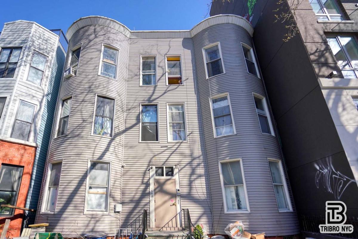 Apartment for rent at 66 Grove St #2S, Brooklyn, NY 11221