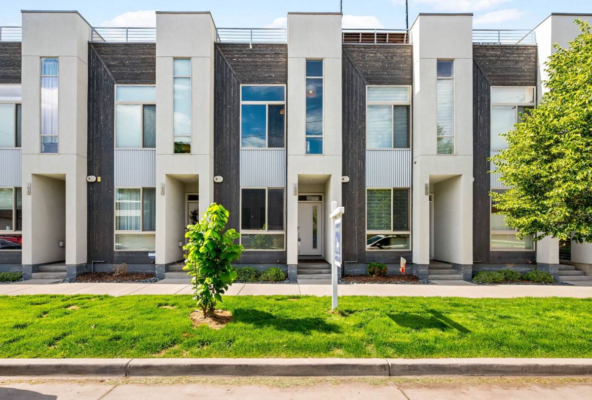 Townhouse for rent at 1032 W 37th Ave, Denver, CO 80211