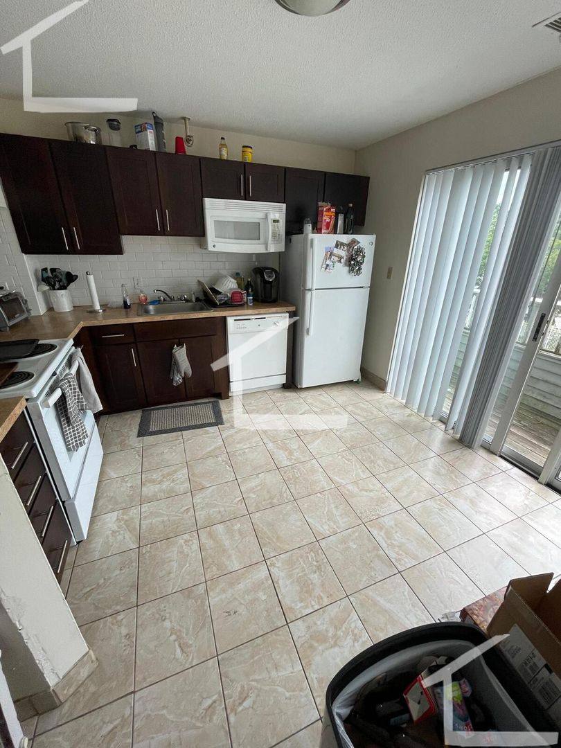 Apartment for rent at 144 N Beacon St #E1, Brighton, MA 02135