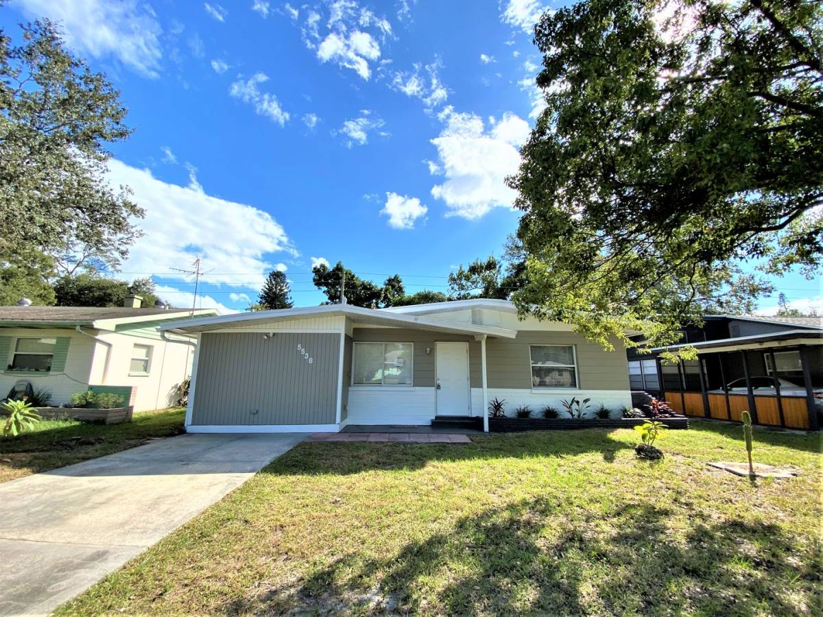 House for rent at 5538 5th Ave N, Saint Petersburg, FL 33710