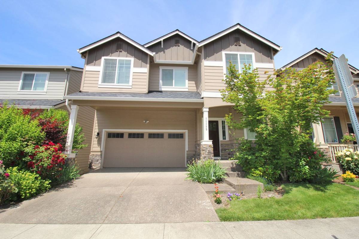 House for rent at 16995 NW Trillium St, Portland, OR 97229