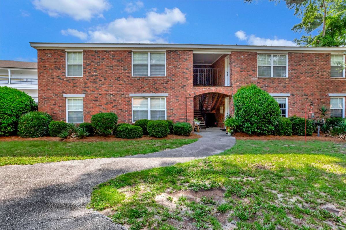Condo for rent at 1240 Fairmont Ave, Mount Pleasant, SC 29464