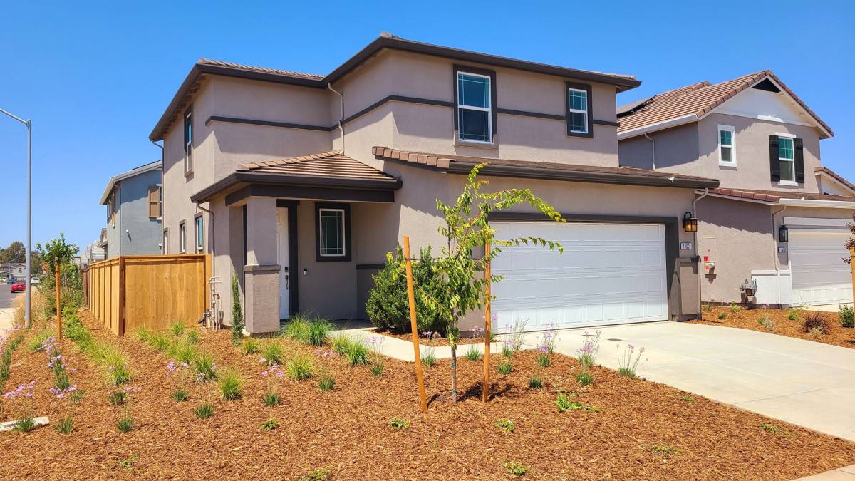 House for rent at 10001 Alpine Gold Way, Sacramento, CA 95829