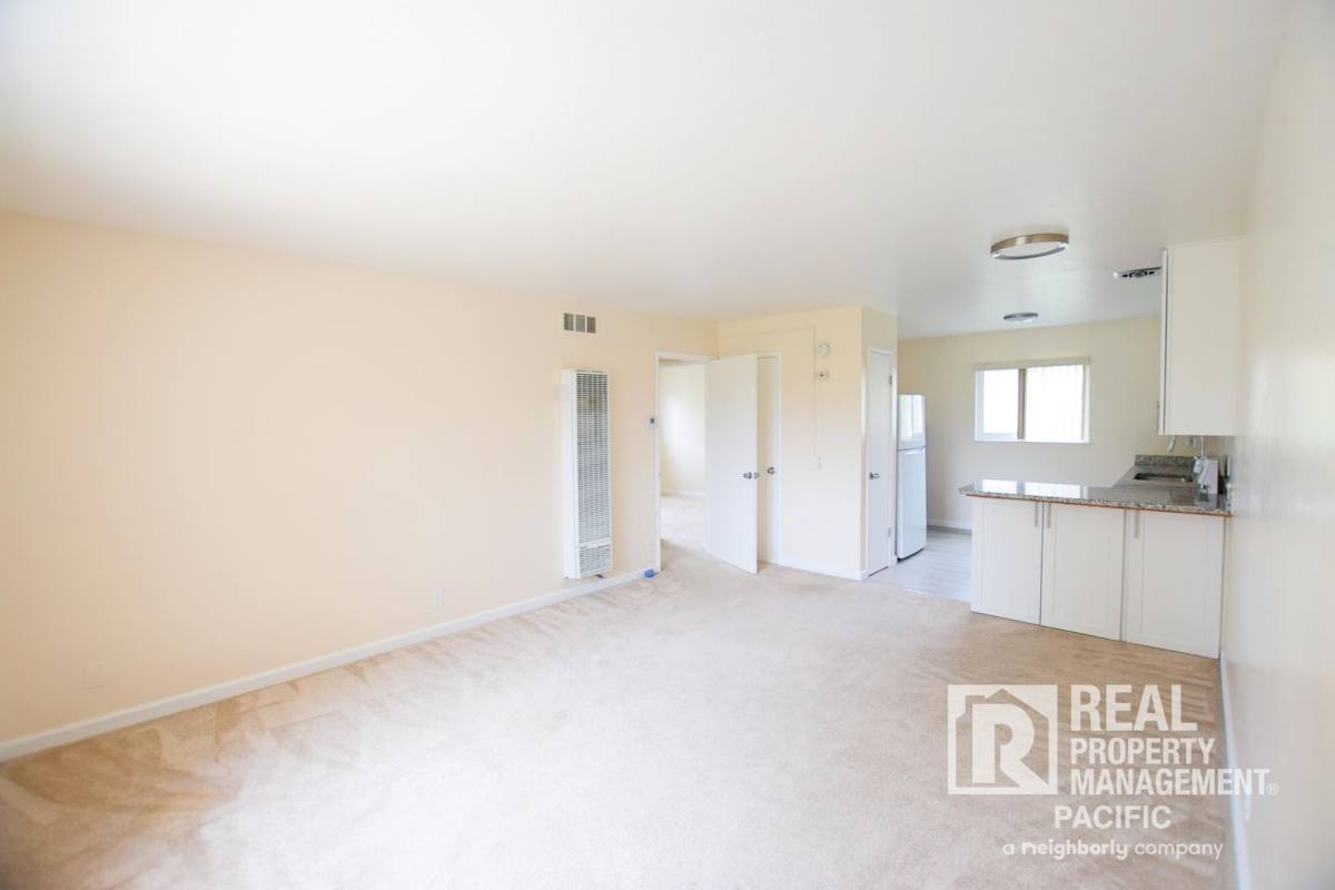 Apartment for rent at 2131 Parker St, Berkeley, CA 94704