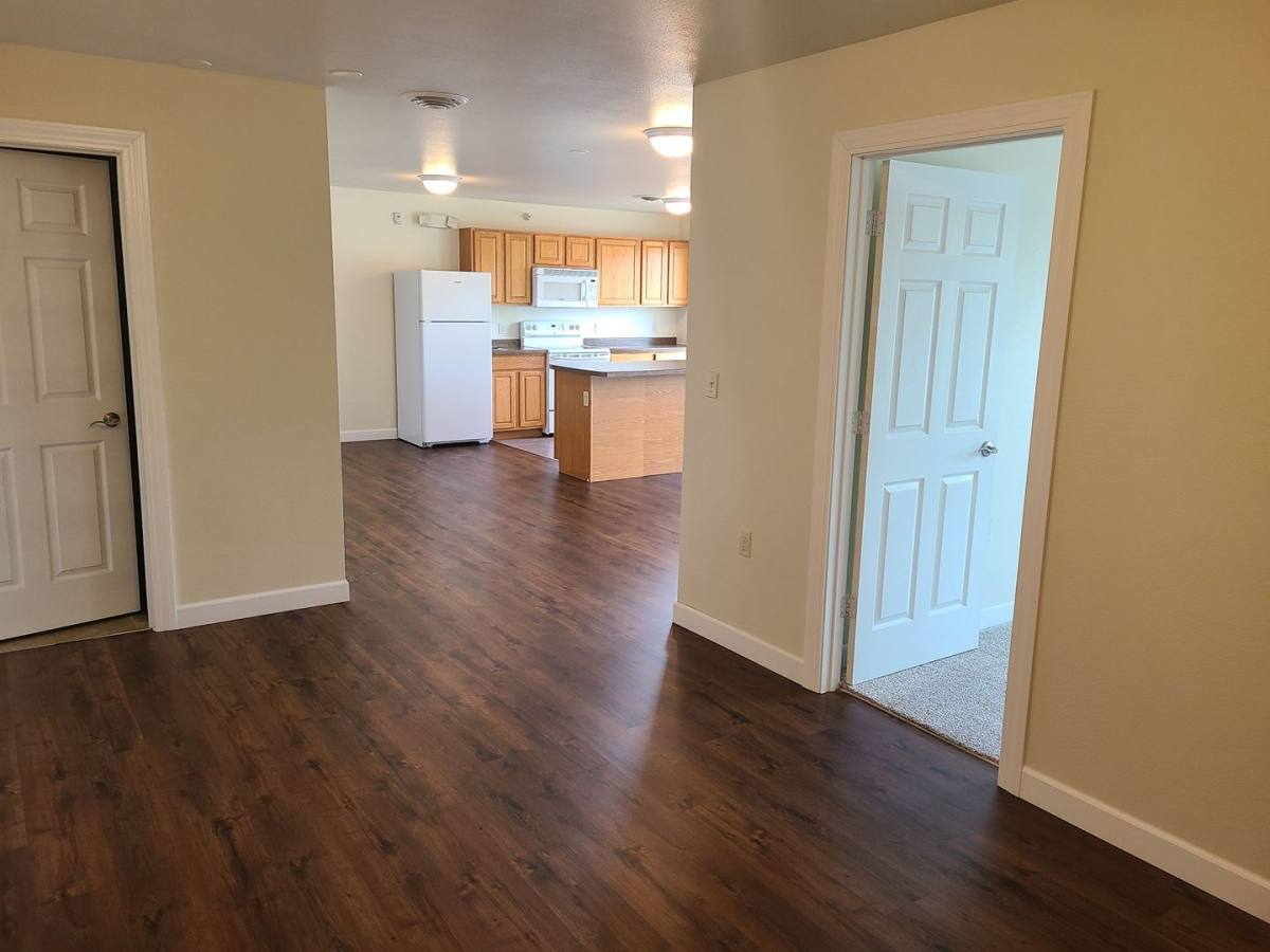 Apartment for rent at 843 Oak Ave N, Onalaska, WI 54650