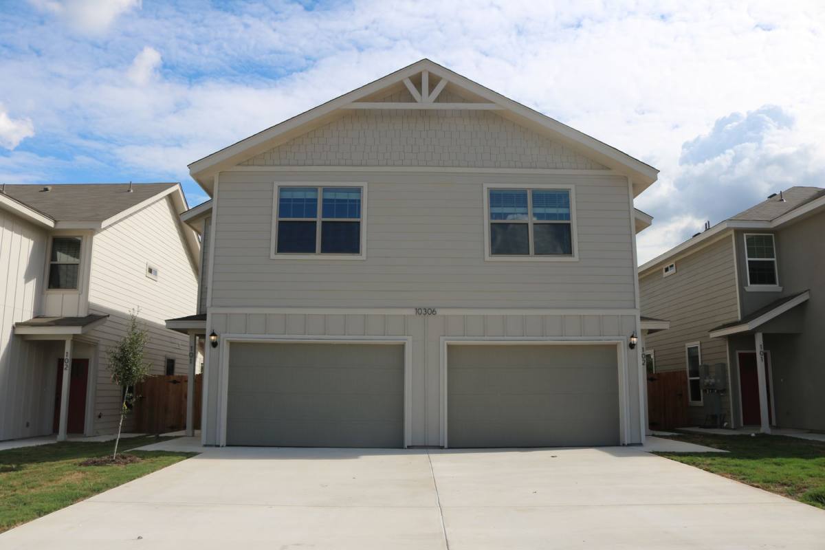 Townhouse for rent at 10306 Lynwood Village #102, San Antonio, TX 78245