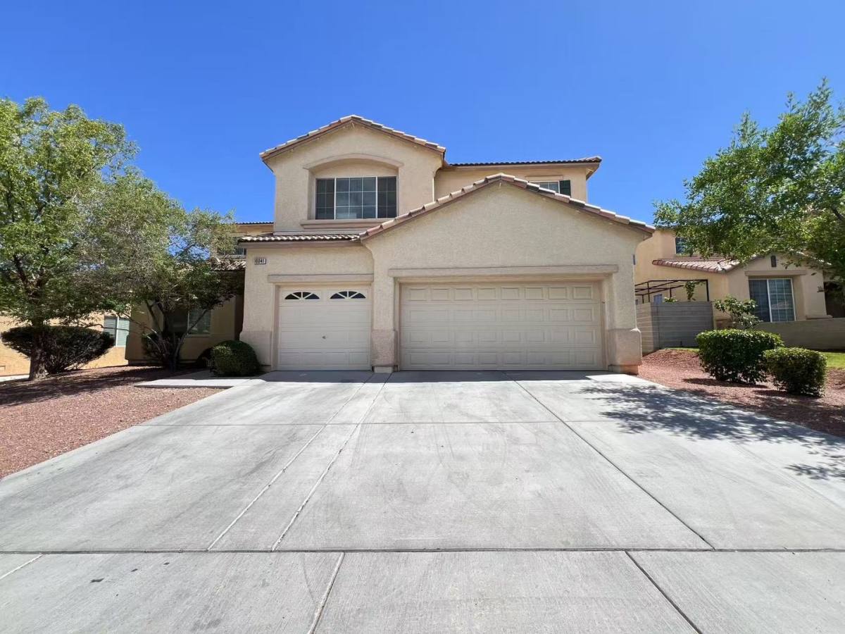 House for rent at 10041 Twilight Point Court, Las Vegas, NV 89148