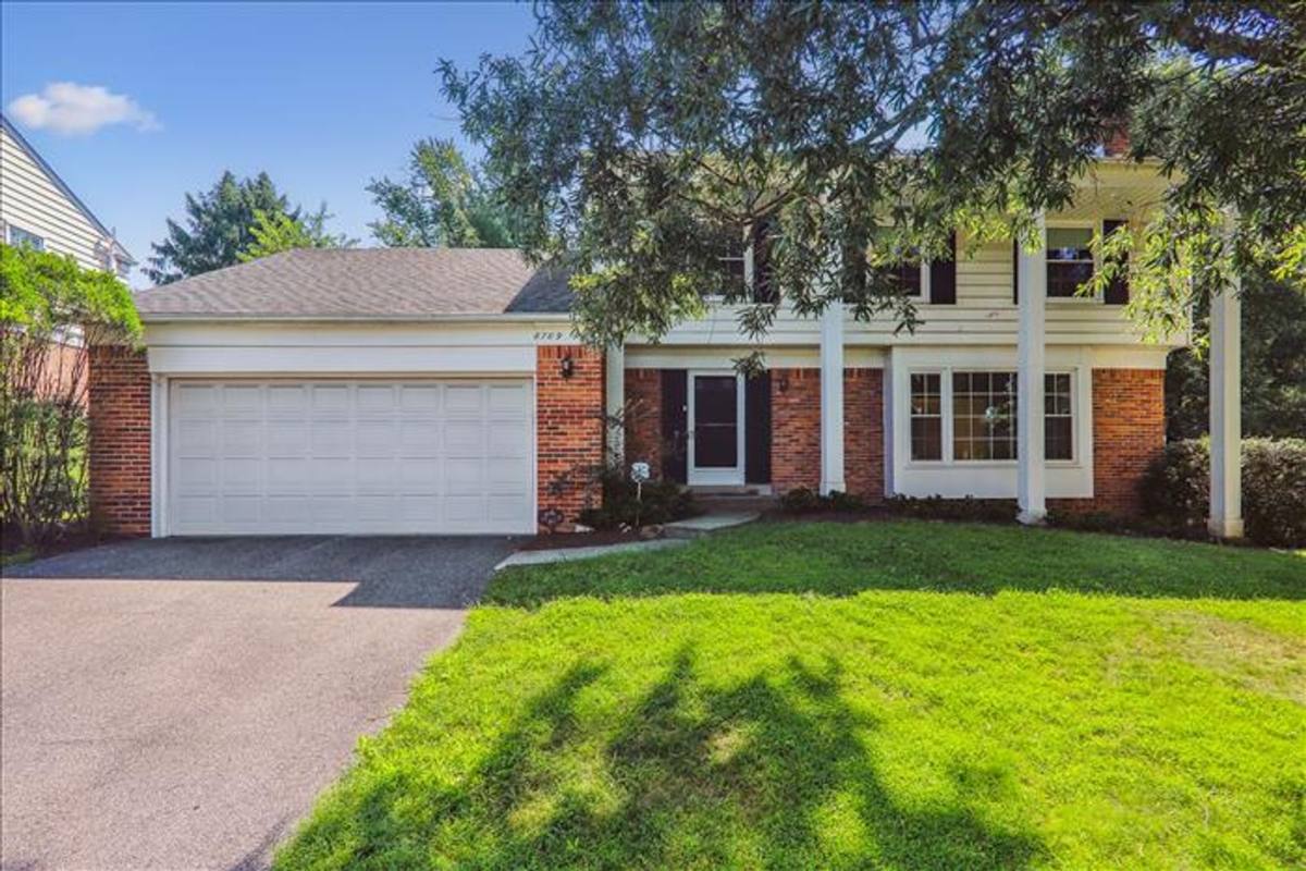 House for rent at 8709 Sleepy Hollow Lane, Potomac, MD 20854