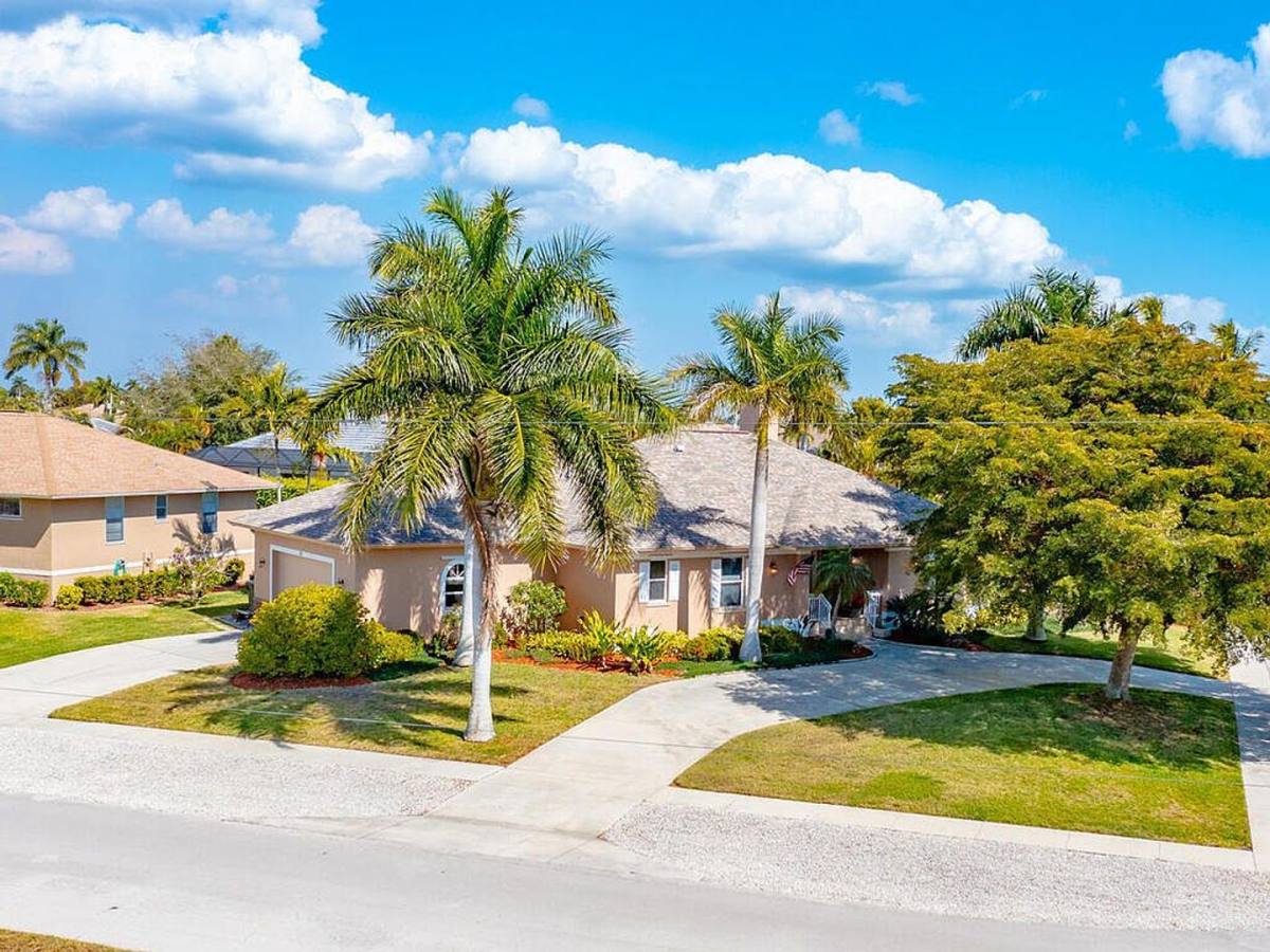 House for rent at 381 Worthington St, Marco Island, FL 34145