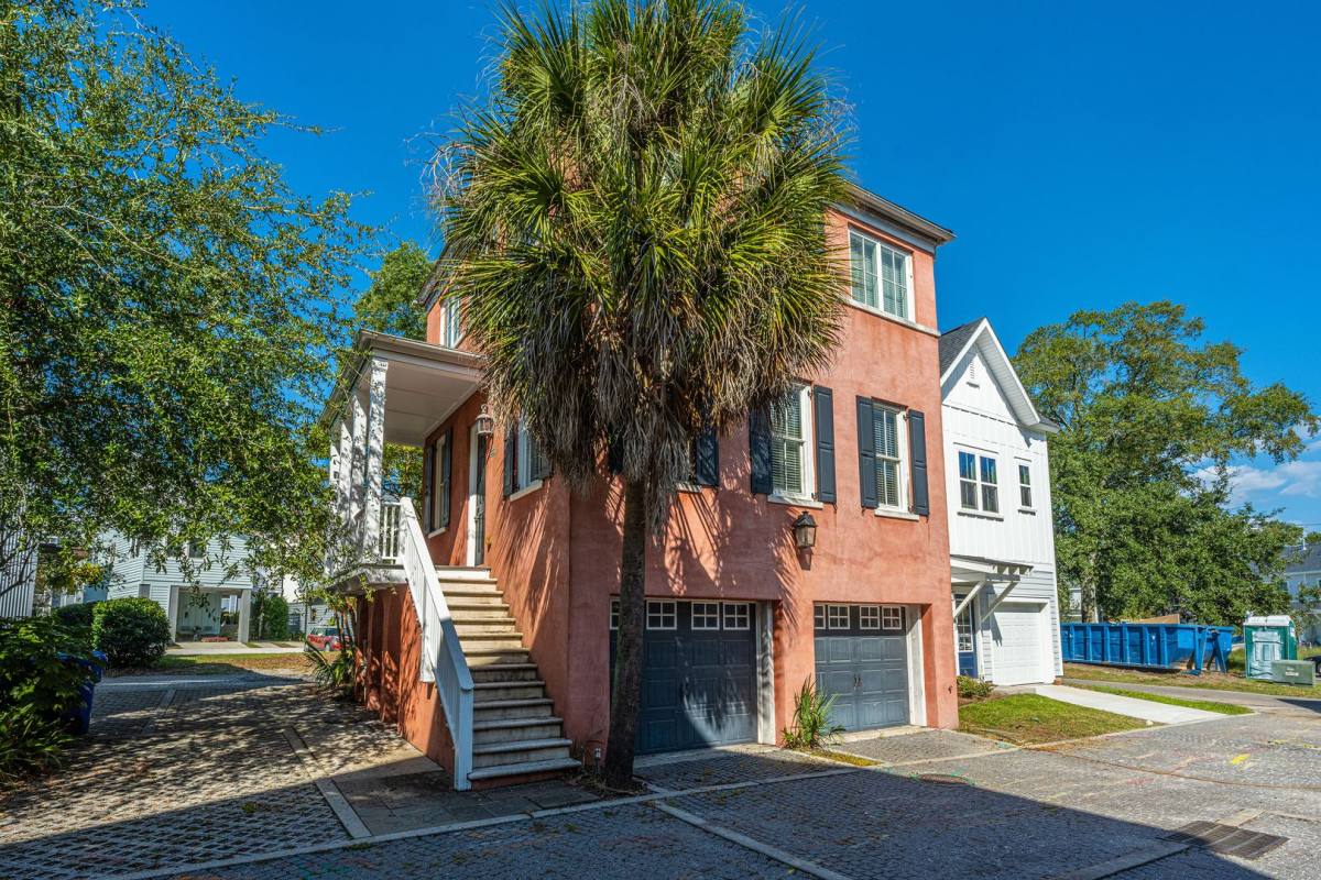 Townhouse for rent at 4340 Gaslight Alley, North Charleston, SC 29405
