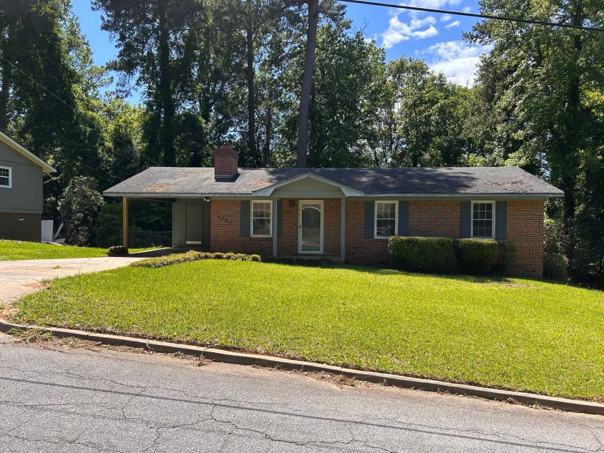 House for rent at 4380 Azalea Dr, Macon, GA 31211