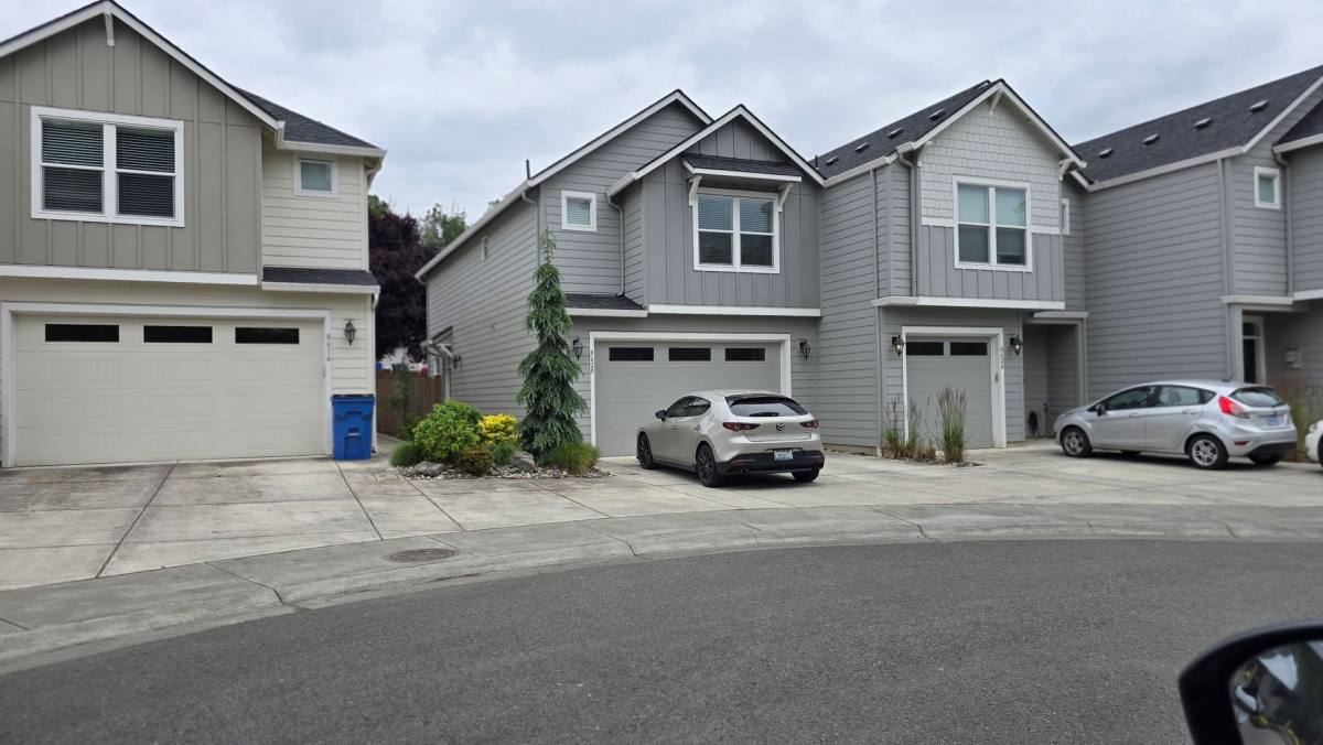 House for rent at 8620 NE 26th Circle, Vancouver, WA 98662
