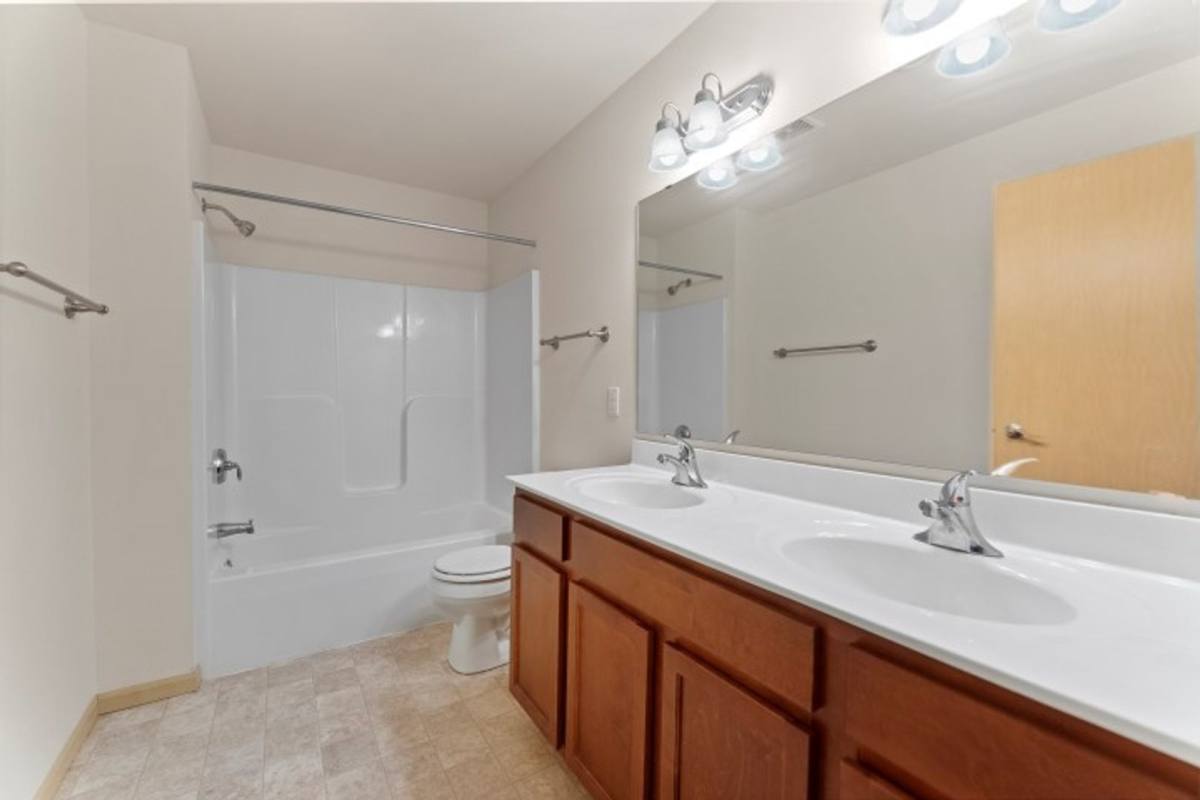 Apartment for rent at 2872-2874-2876 Pleasant View Rd, Middleton, WI 53562