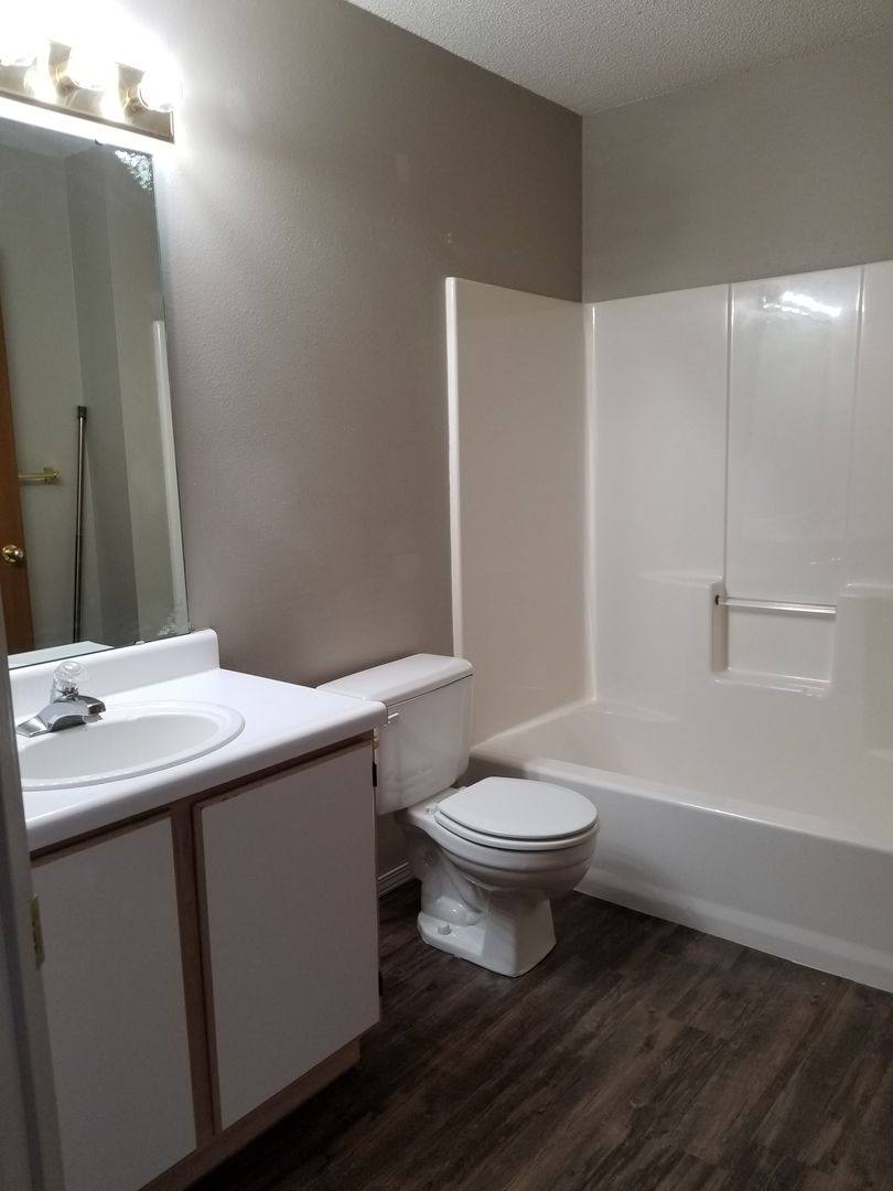 Apartment for rent at 1016 N Pheasant Run, Nixa, MO 65714