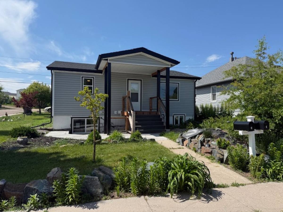 Apartment for rent at 801 W 5th St, Cheyenne, WY 82007