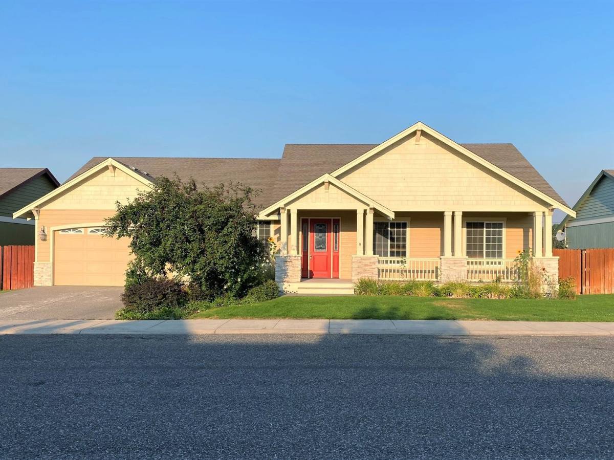 House for rent at 2405 N Lilac Way, Ellensburg, WA 98926