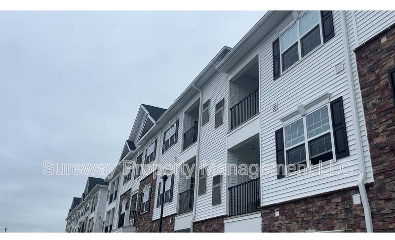 Townhouse for rent at 1016 Vanderbergh Blvd, Monroe Township, NJ 08831